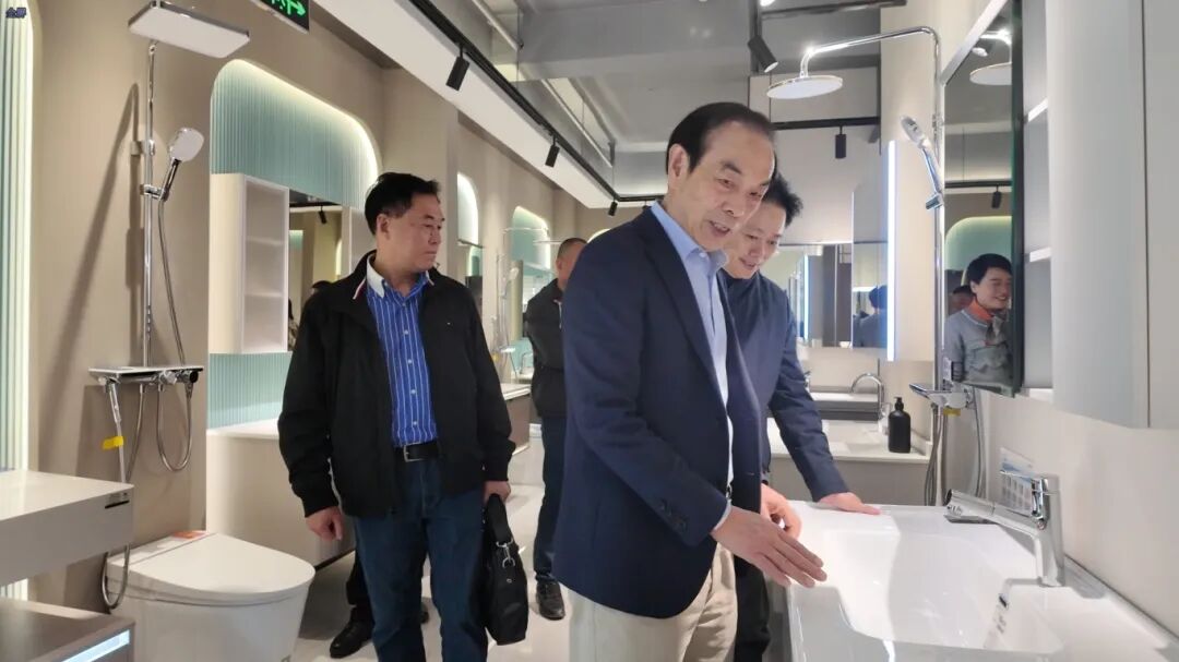 1762832149988138.jpg 微信图片_2025-11-11_113243_581.jpg