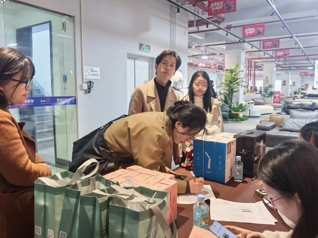 1764138463310517.jpg 微信图片_2025-11-26_142448_988.jpg